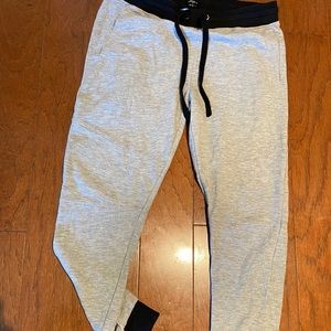 Forever 21 Men’s Grey Drawstring Joggers